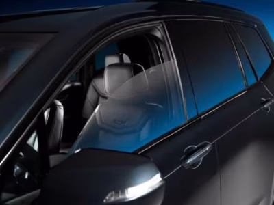 3m-automotive-window-film-on-a-cadillac-xt6-close-up-detail-window